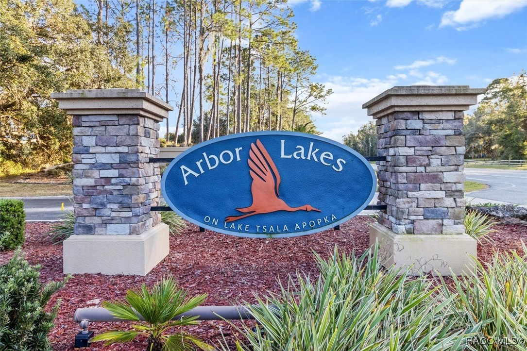 3874 E Arbor Lakes Drive
