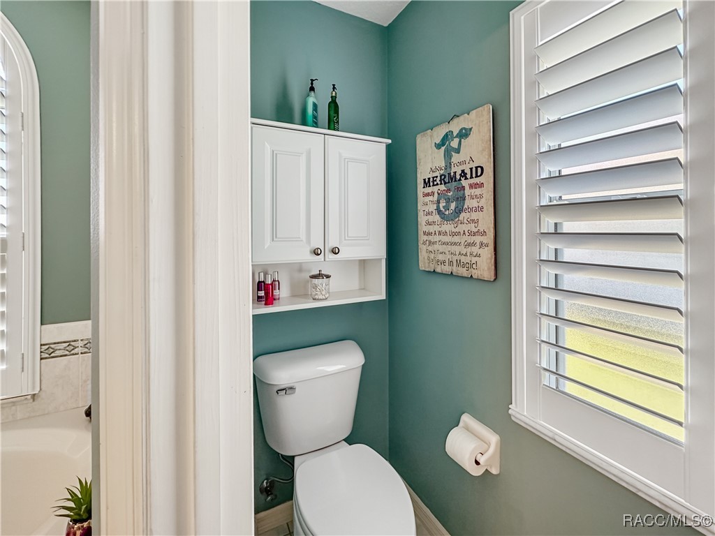 3874 E Arbor Lakes Drive
