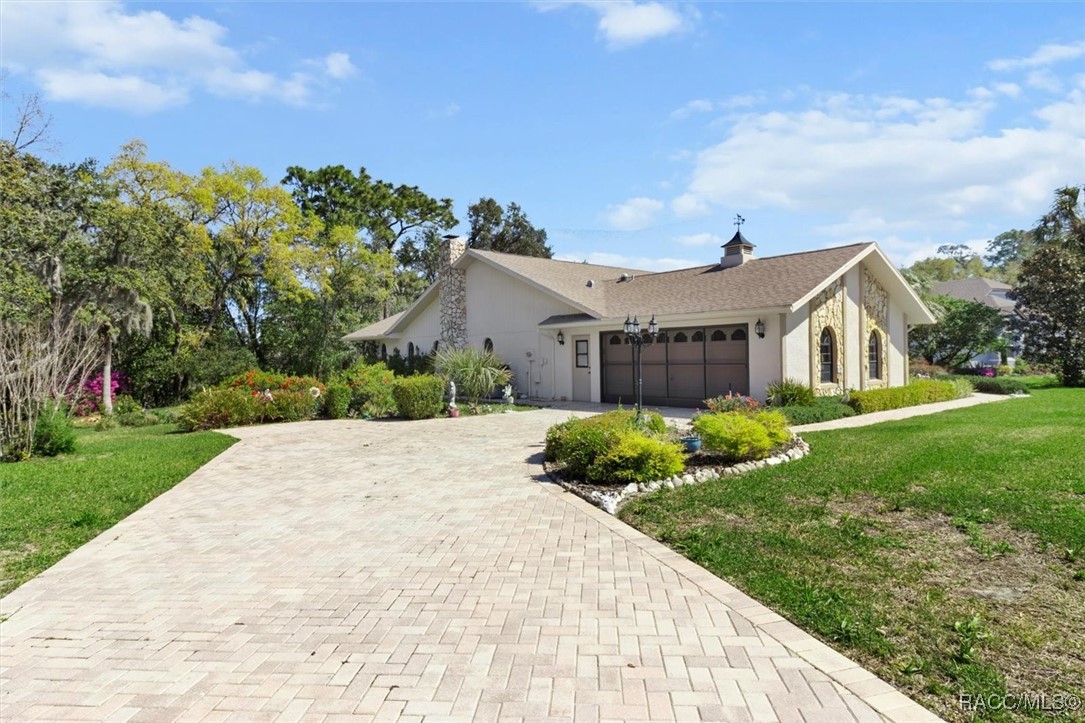 18 Sweetbay Court