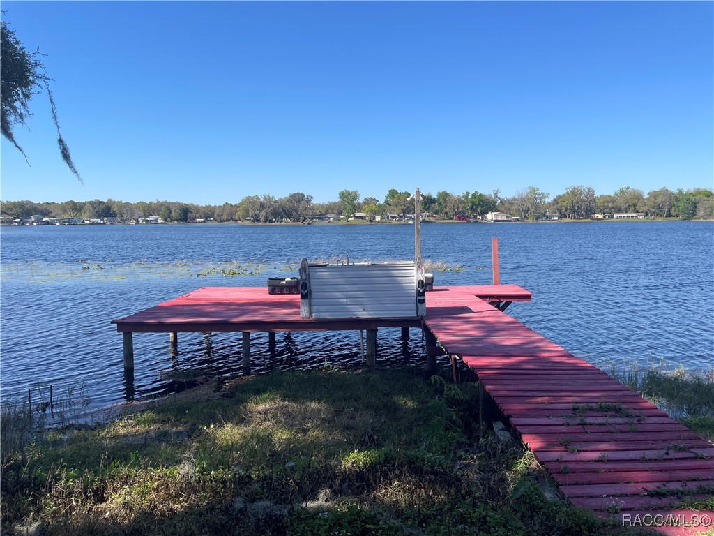 3735 E Eagle Trail