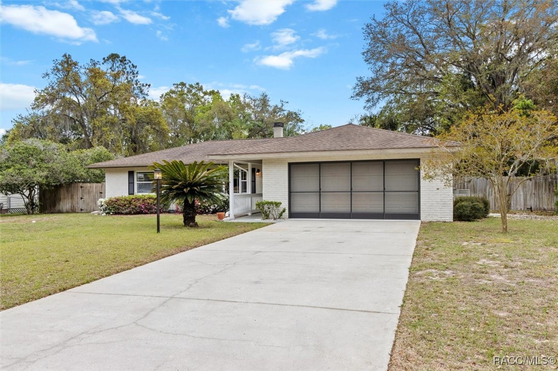 25 S Hibiscus Avenue