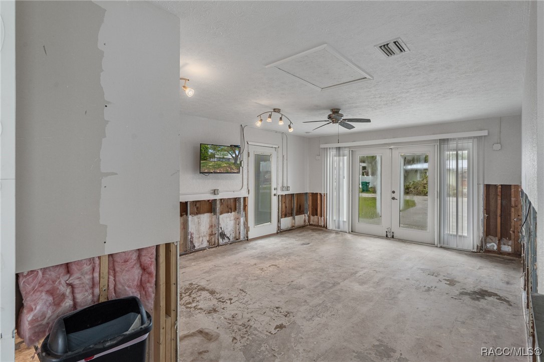 4145 S Roosevelt Point