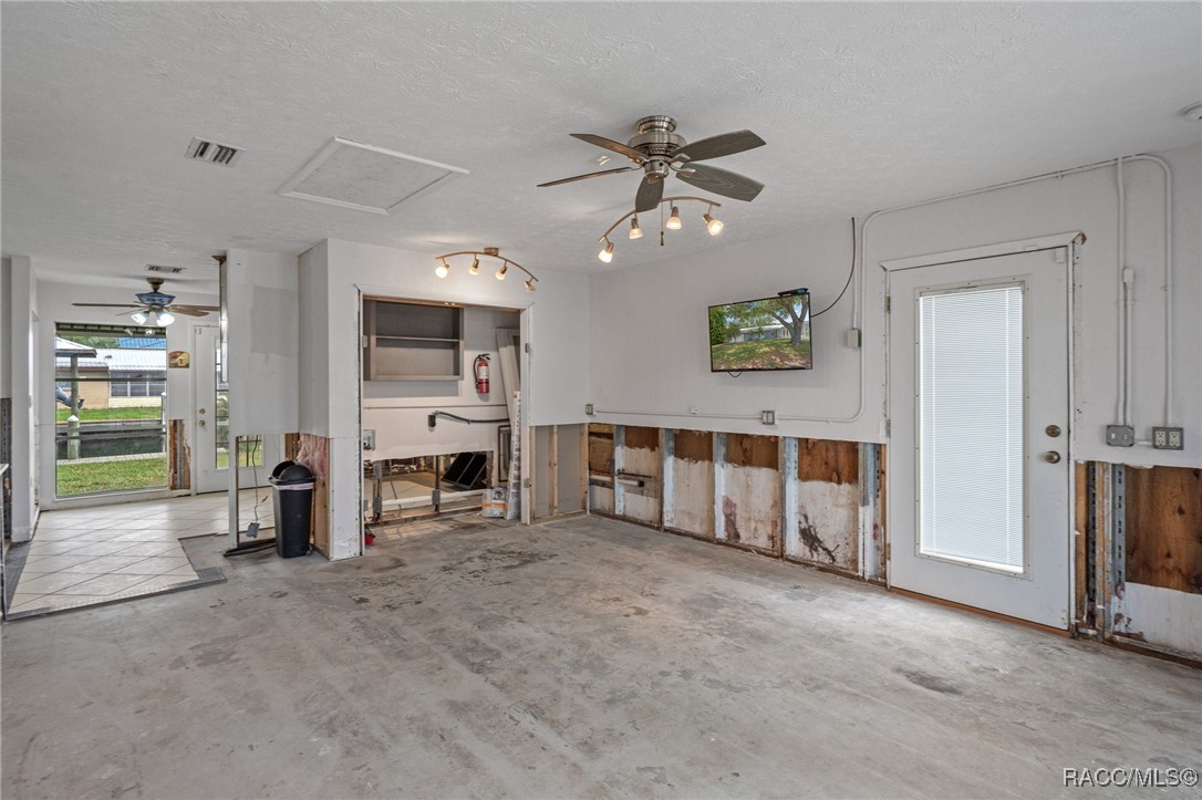 4145 S Roosevelt Point
