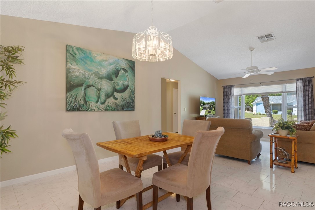 5118 W Kristina Loop