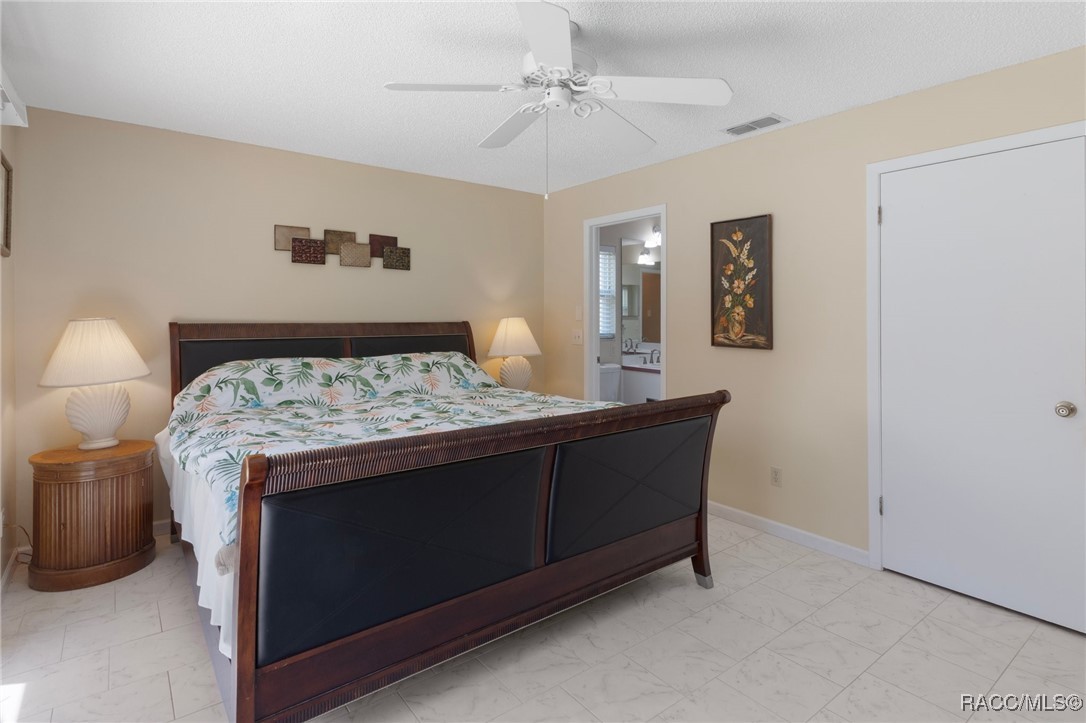 5118 W Kristina Loop