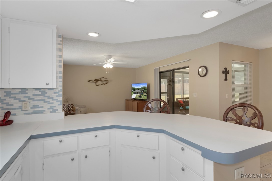 5118 W Kristina Loop