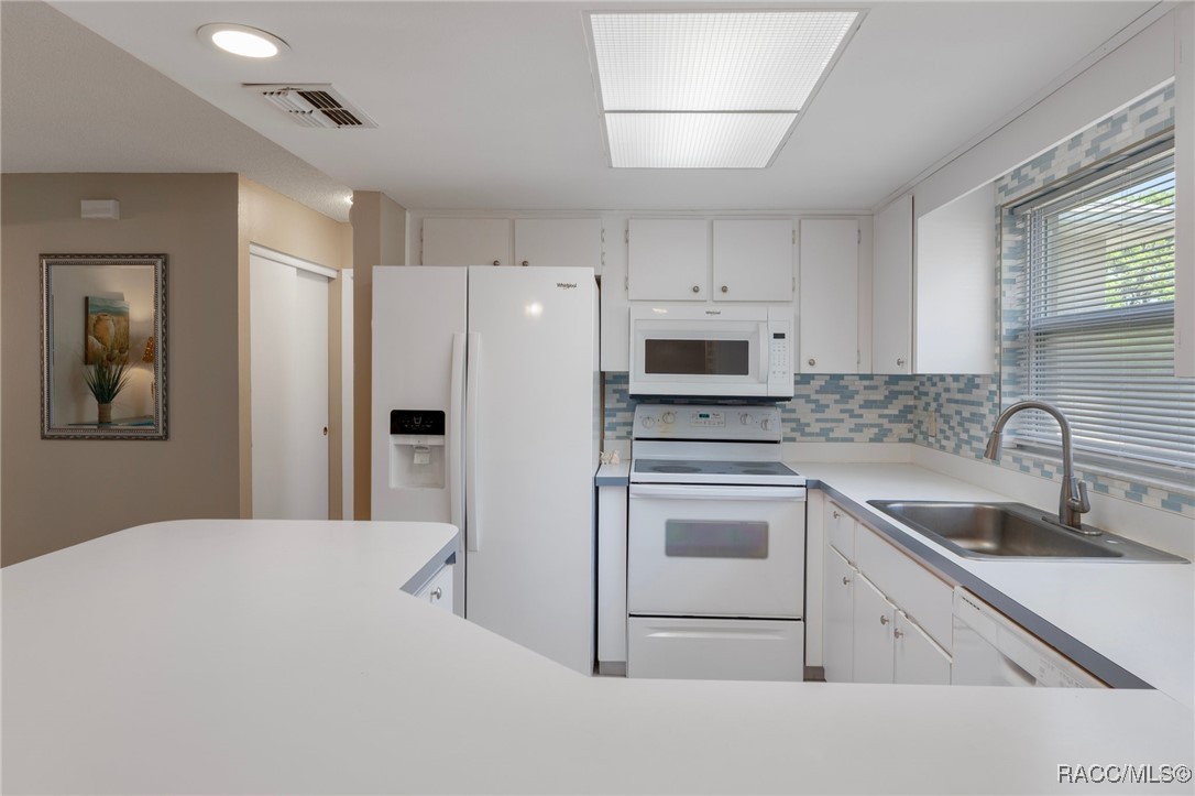 5118 W Kristina Loop