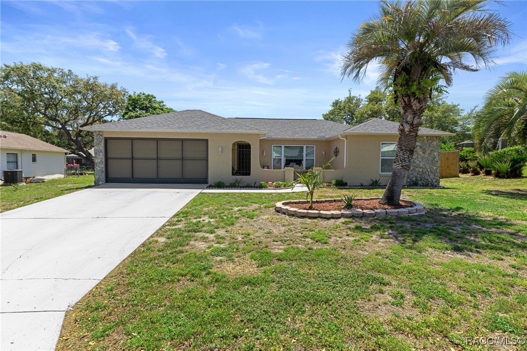 5118 W Kristina Loop