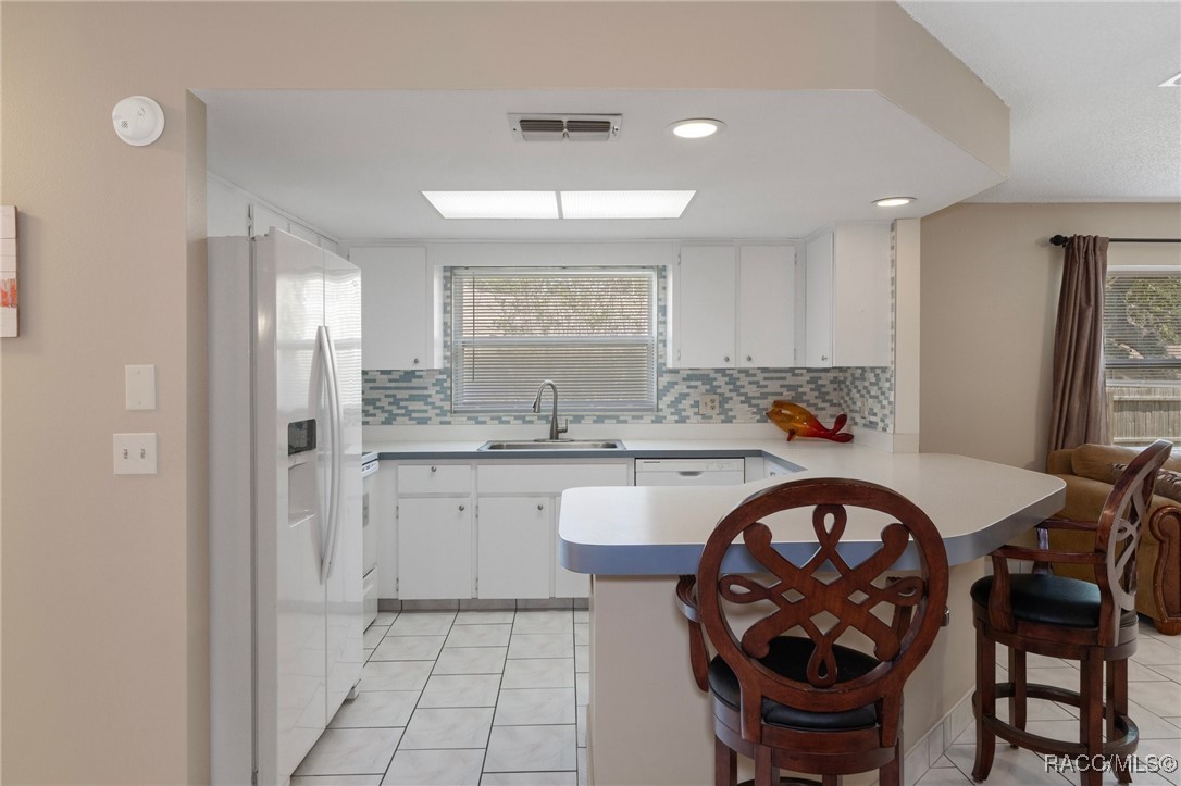 5118 W Kristina Loop