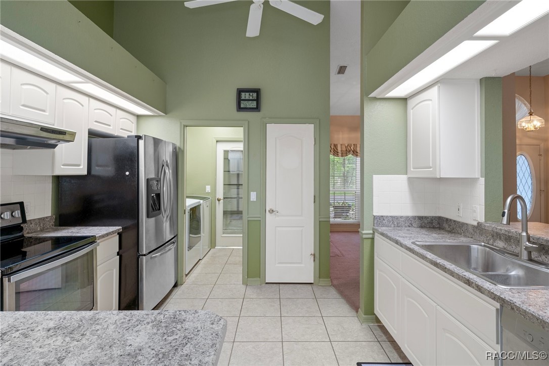 11 Calendula Court E