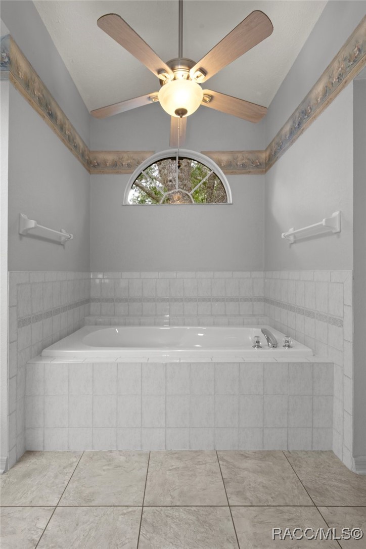 11 Calendula Court E
