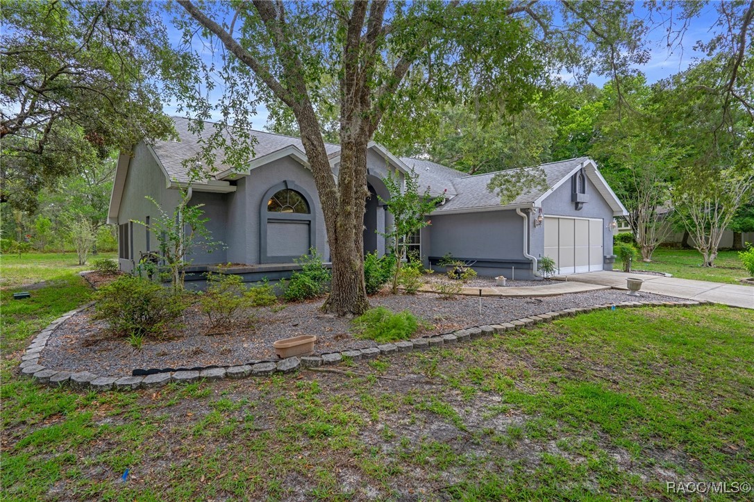 11 Calendula Court E