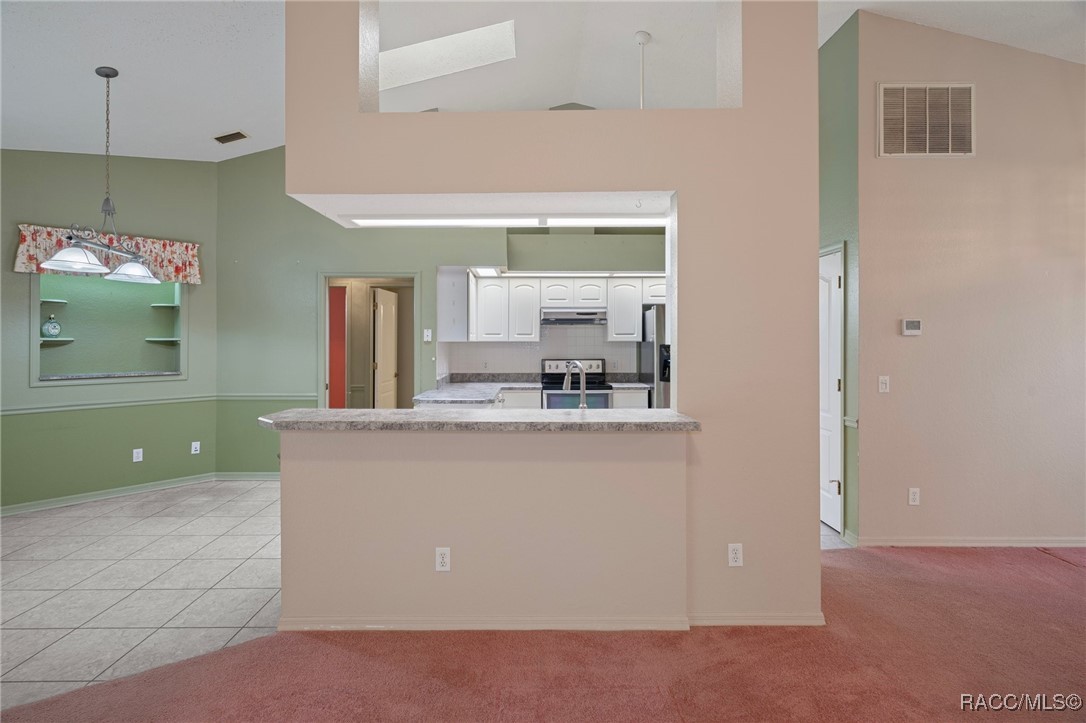 11 Calendula Court E