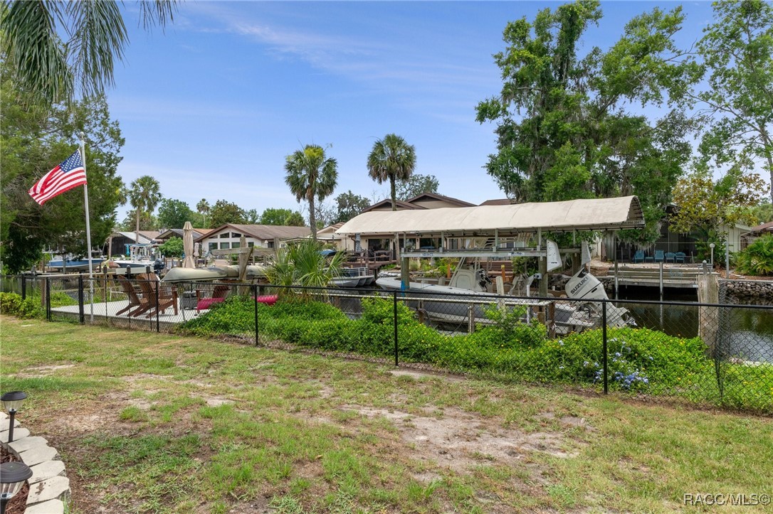 11530 W Waterway Drive