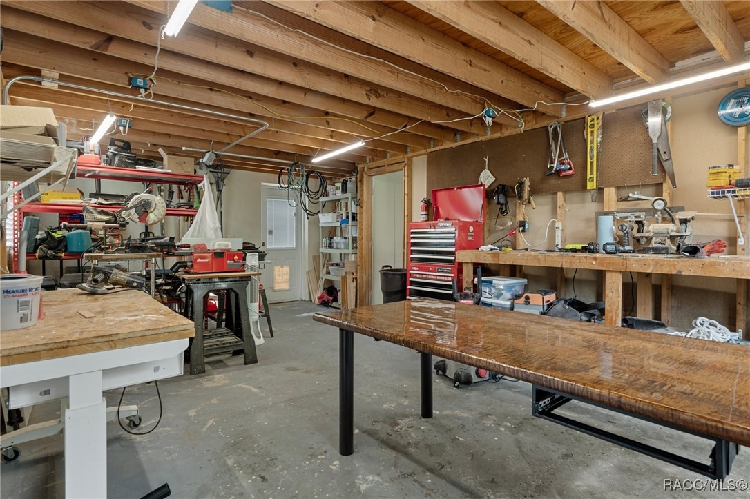 11530 W Waterway Drive