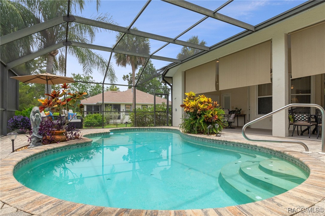 11530 W Waterway Drive