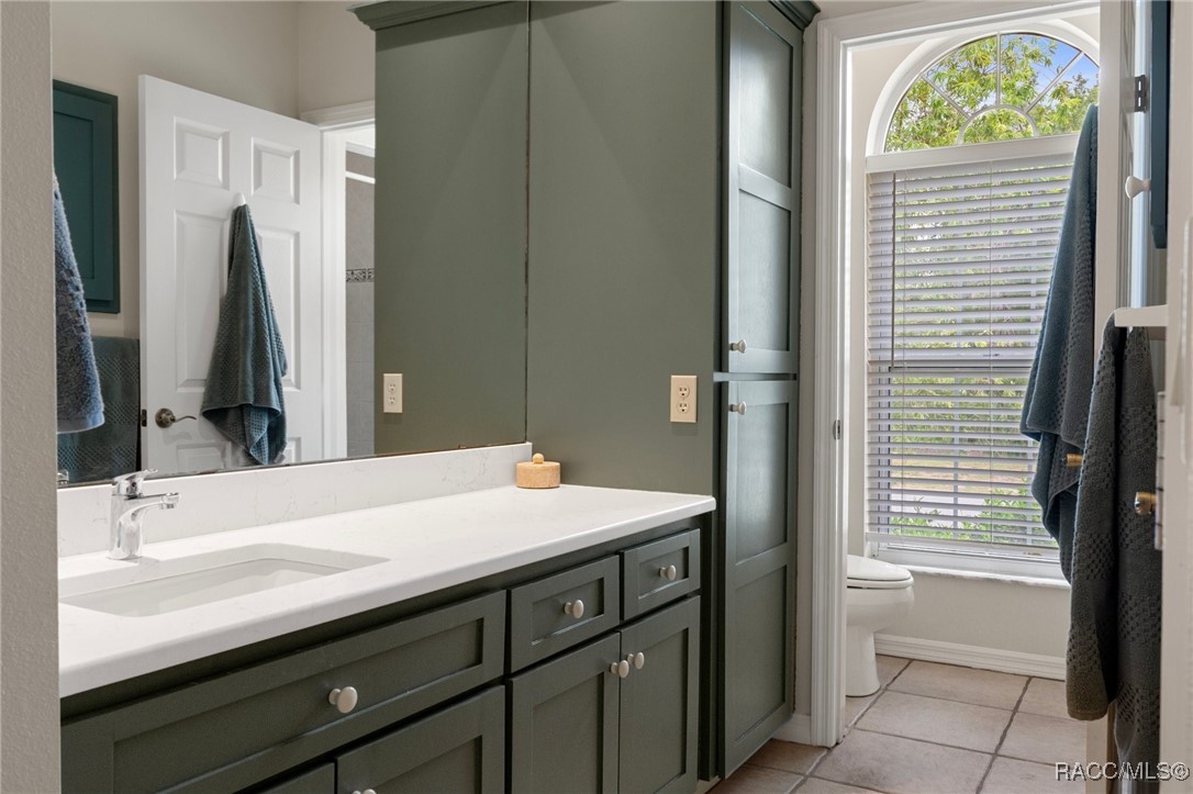 11530 W Waterway Drive