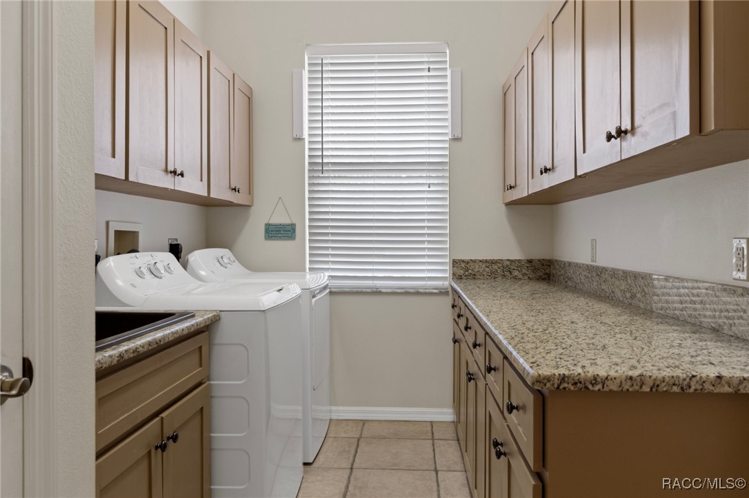 11530 W Waterway Drive