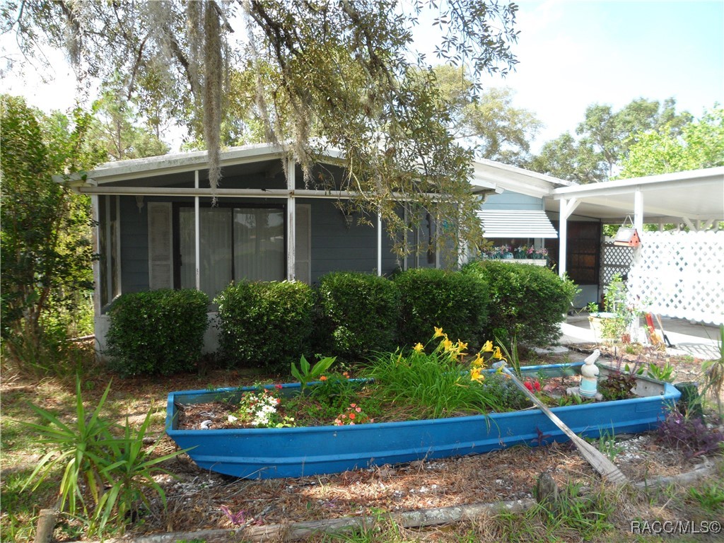 5250 W Rolling View Place