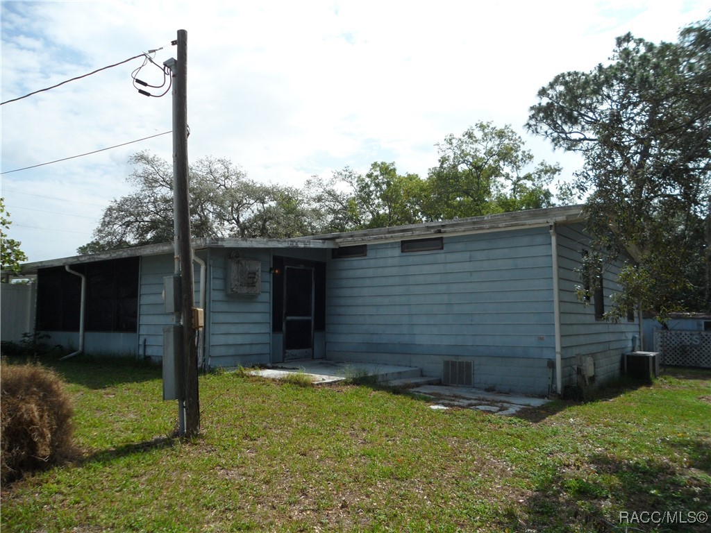 5250 W Rolling View Place