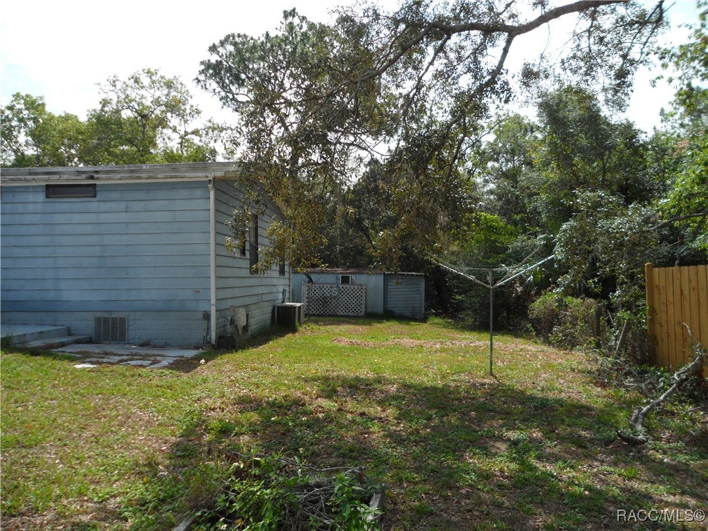 5250 W Rolling View Place