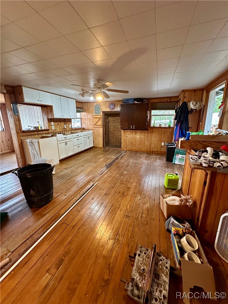 5809 S Hellgate Island