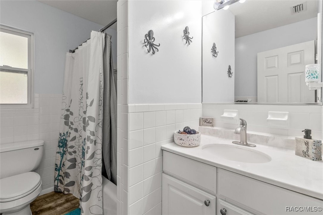 868 N Gardenview Terrace
