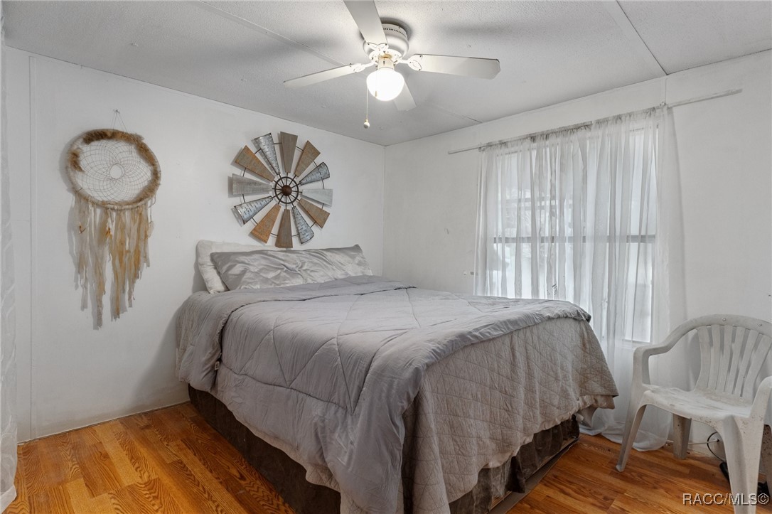 186 Gladys Avenue