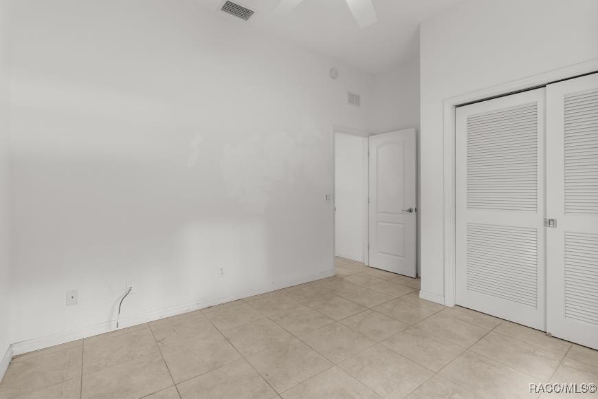 5605 N Mock Orange Drive