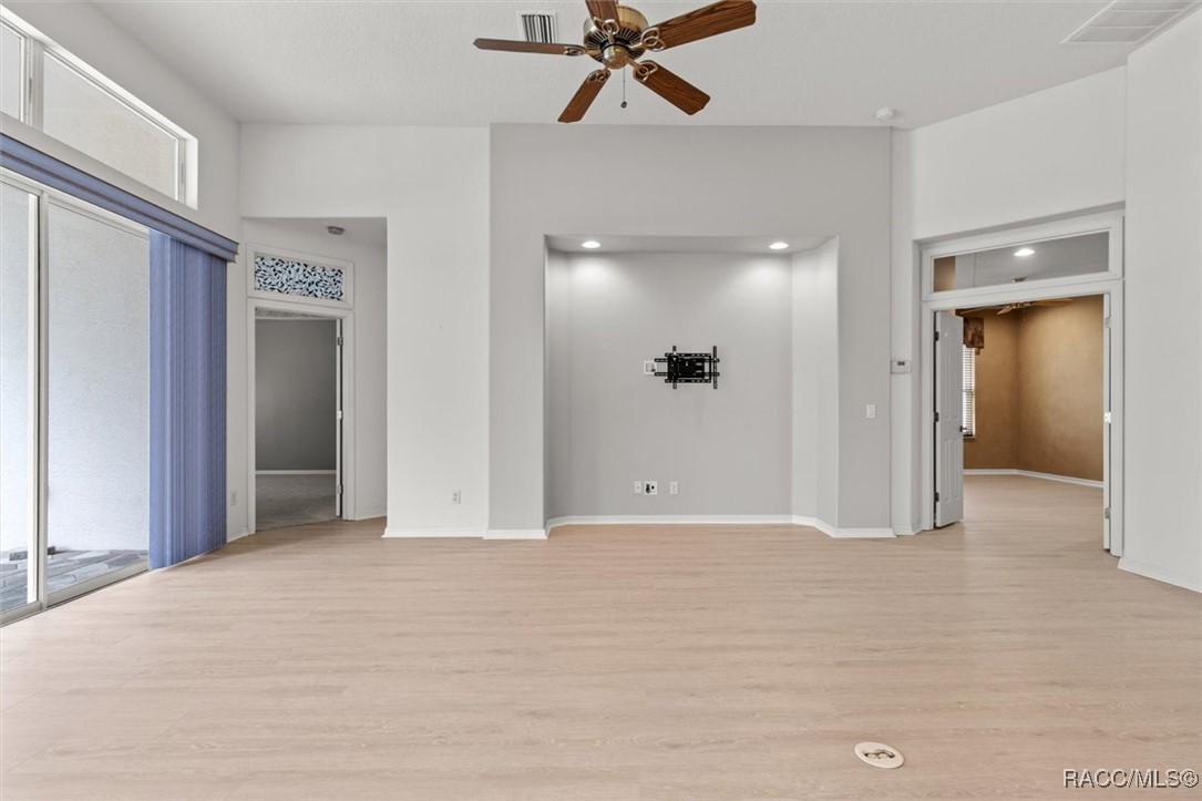 1123 W Skyview Landings Drive