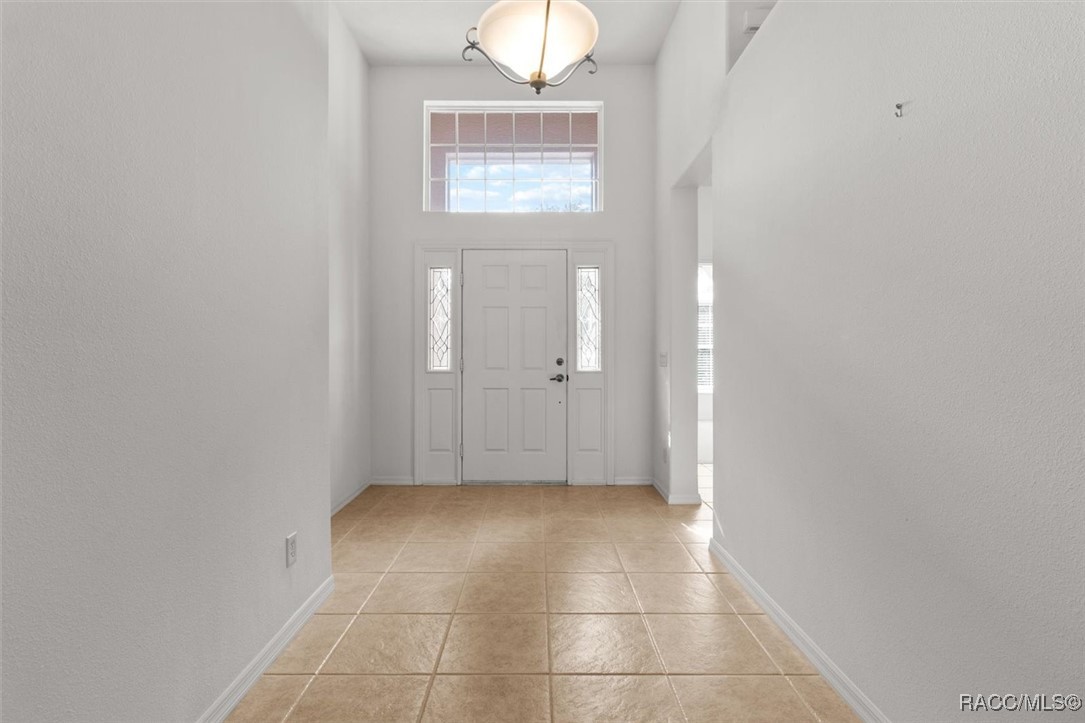 1123 W Skyview Landings Drive
