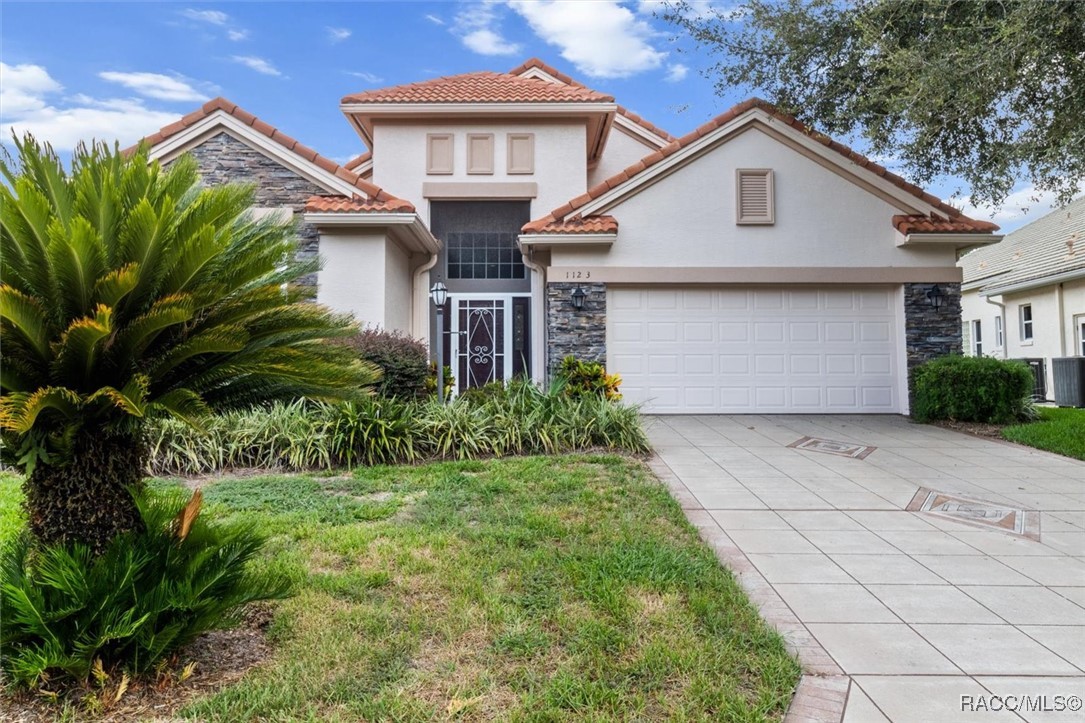 1123 W Skyview Landings Drive