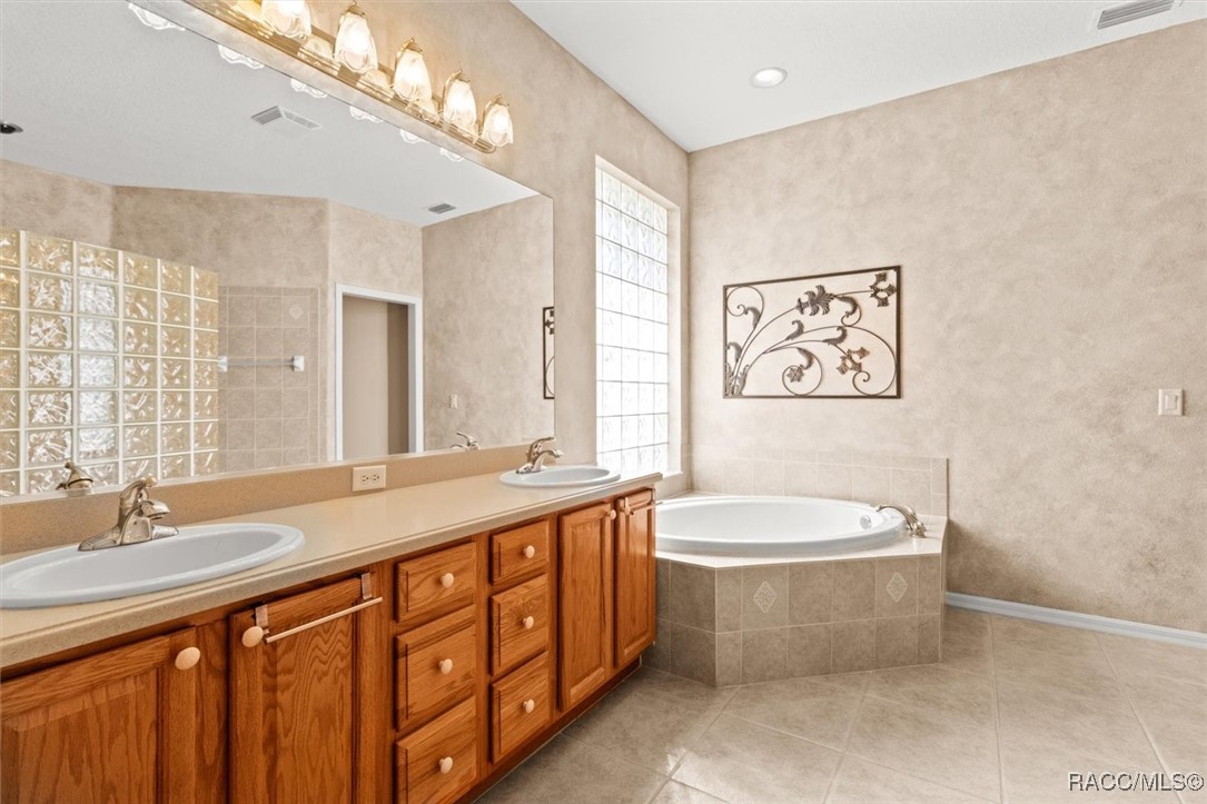 1123 W Skyview Landings Drive