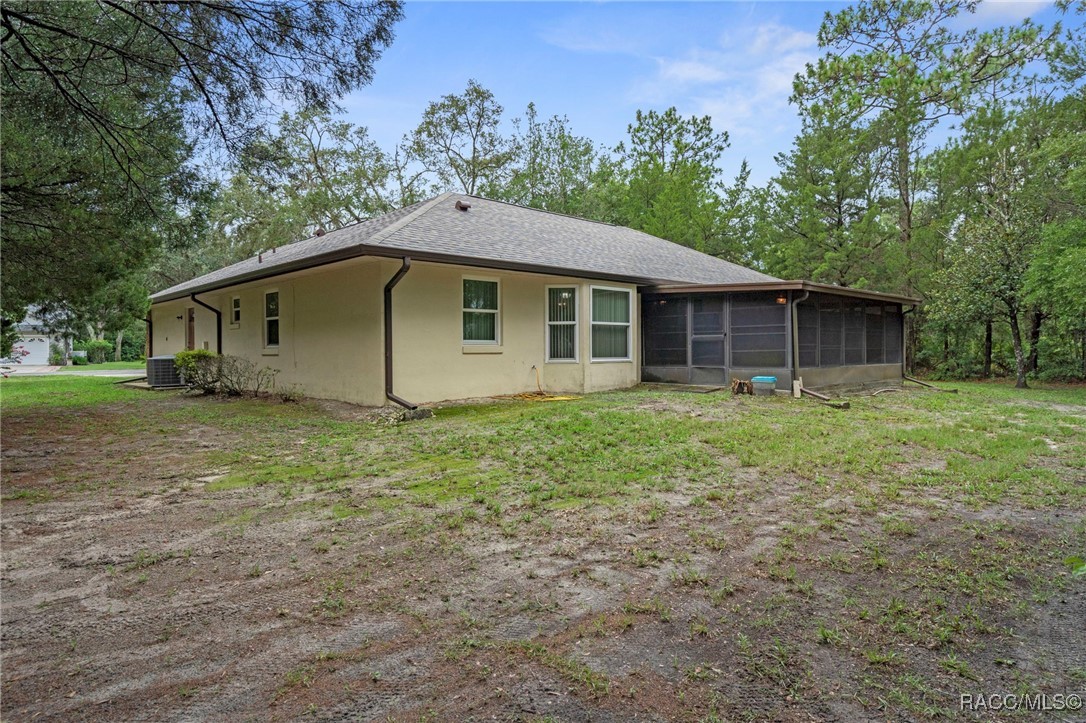 12 Sycamore Court W