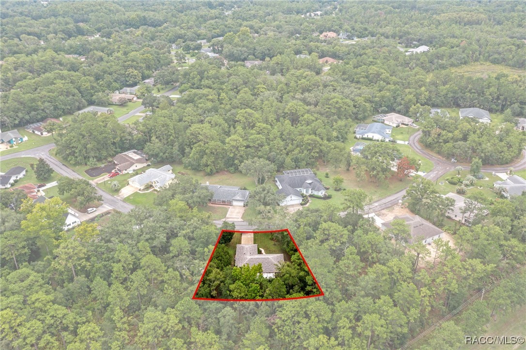 12 Sycamore Court W