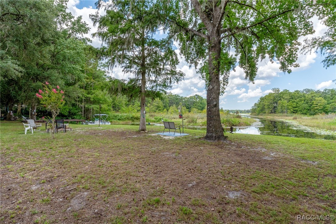 5822 N Tsala Apopka Drive