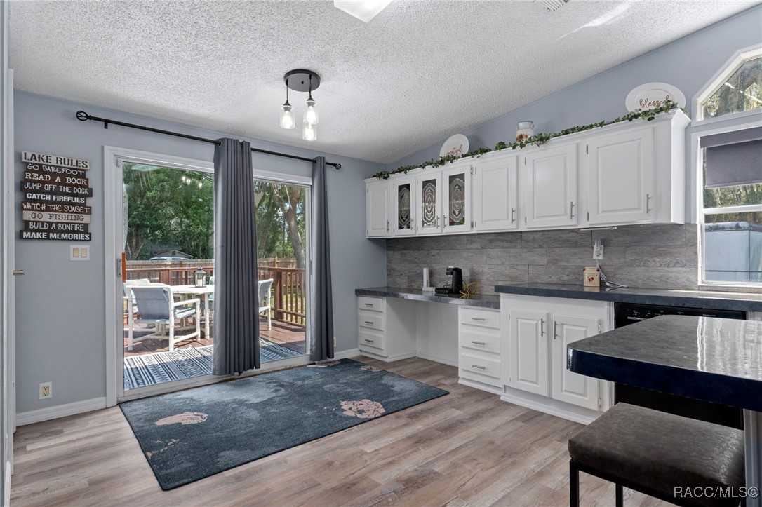 5822 N Tsala Apopka Drive