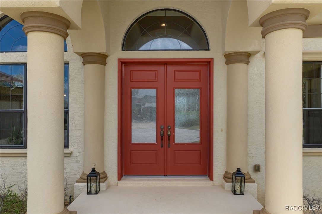 5267 S Stetson Point Drive