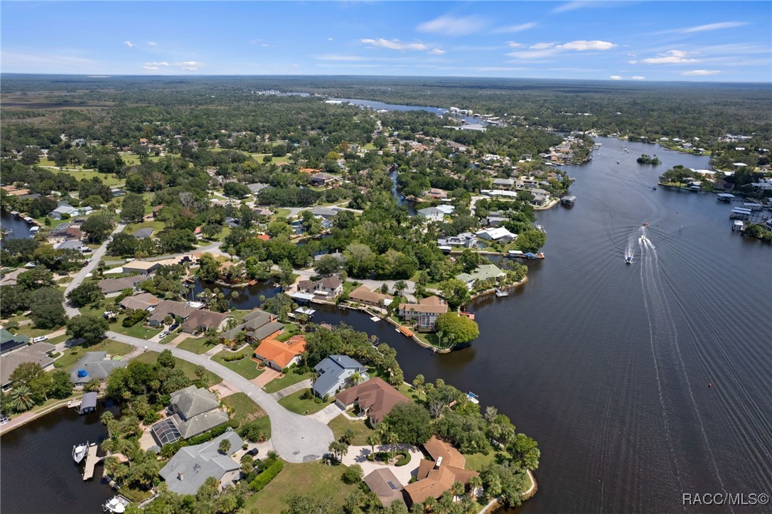 5267 S Stetson Point Drive