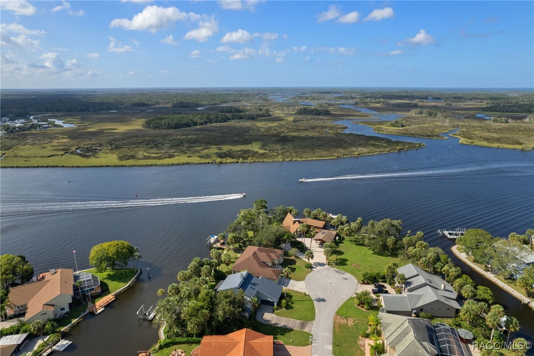 5267 S Stetson Point Drive