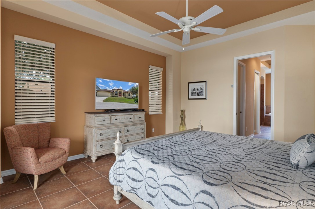 5267 S Stetson Point Drive