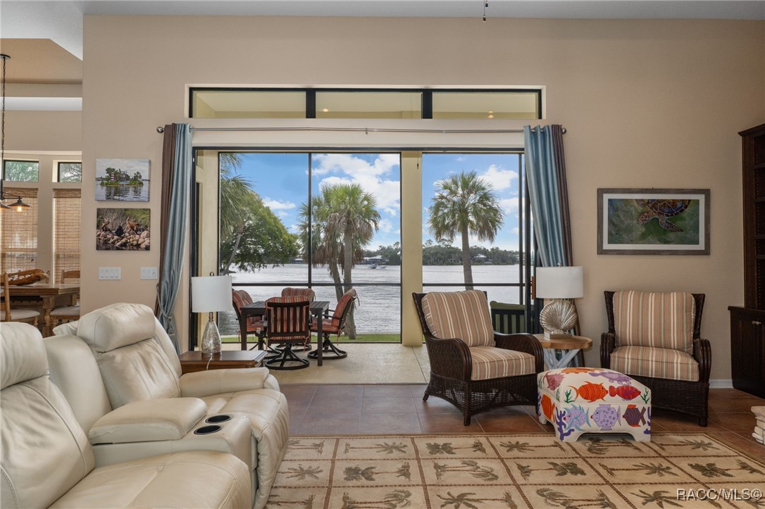 5267 S Stetson Point Drive