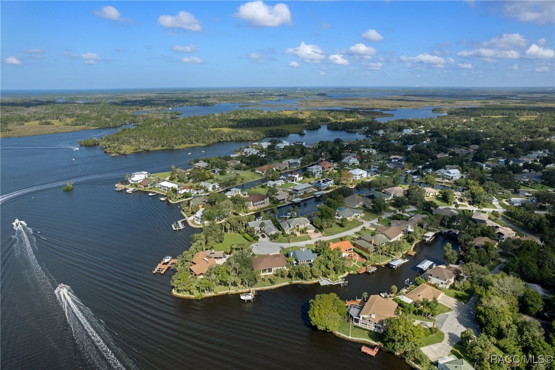 5267 S Stetson Point Drive