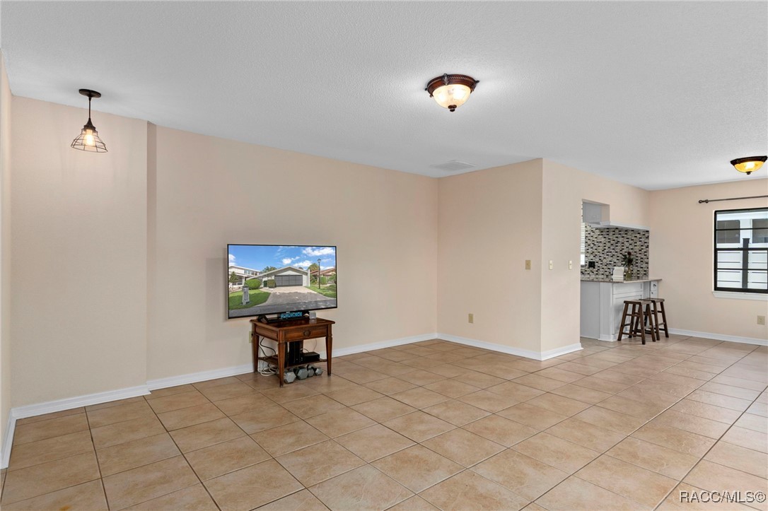 11517 W Riverhaven Drive