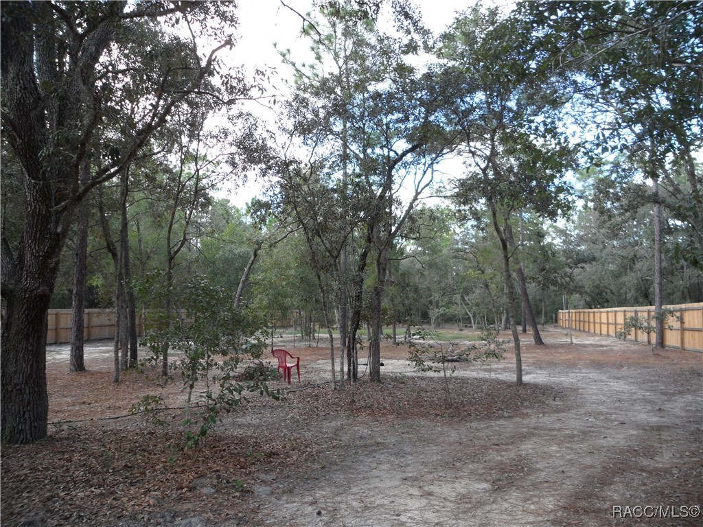 1255 E Rockefeller Lane