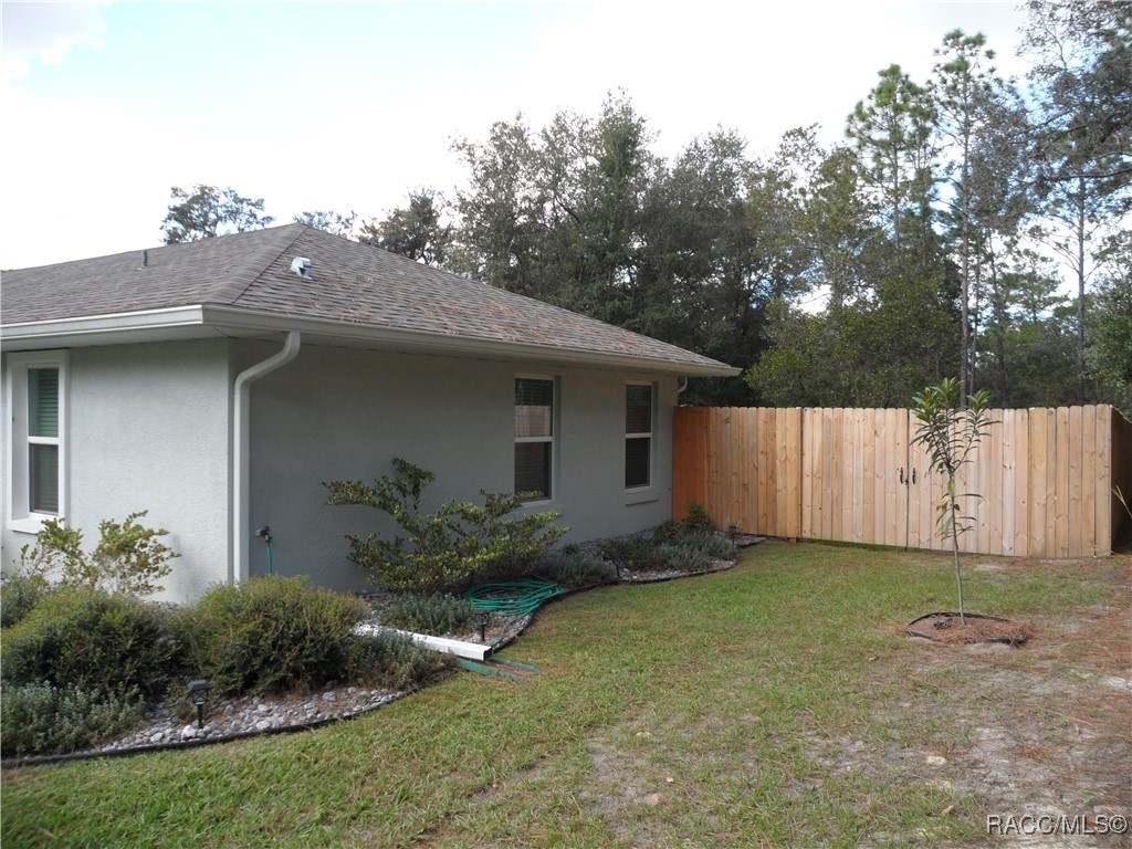 1255 E Rockefeller Lane