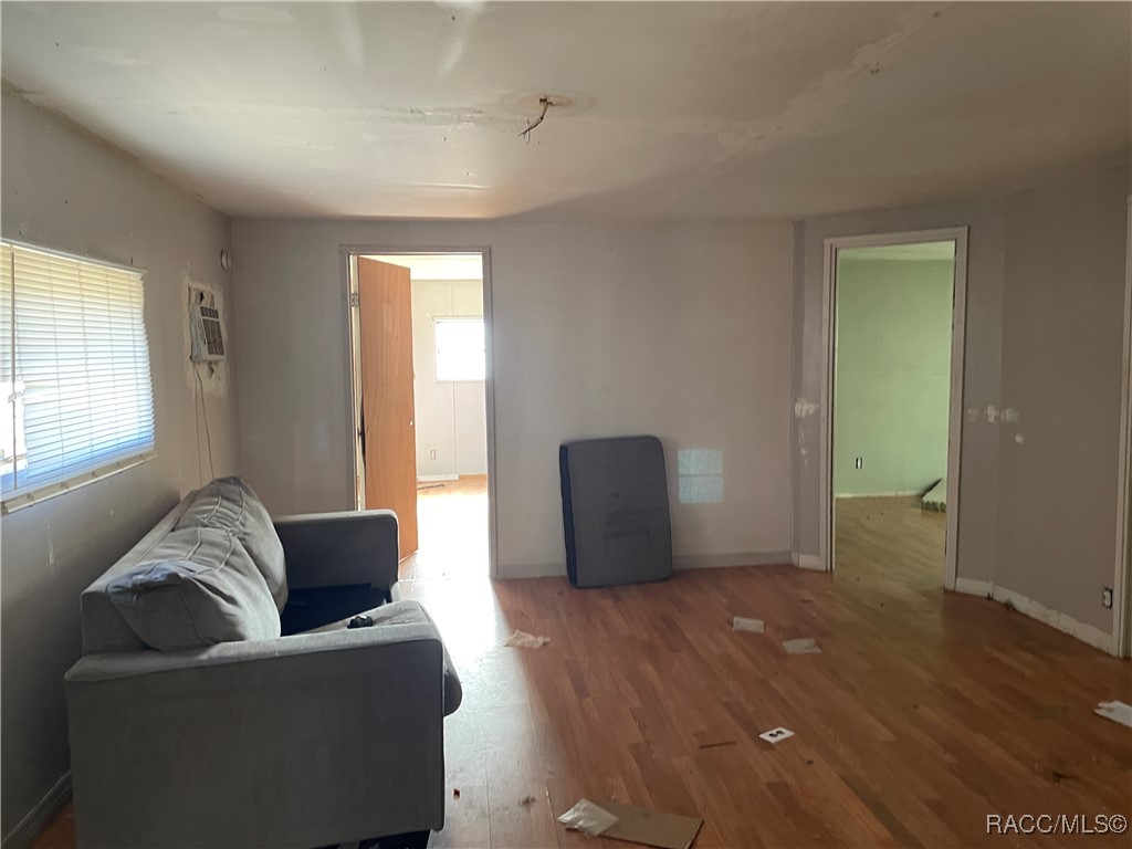 6854 N Bighorn Point