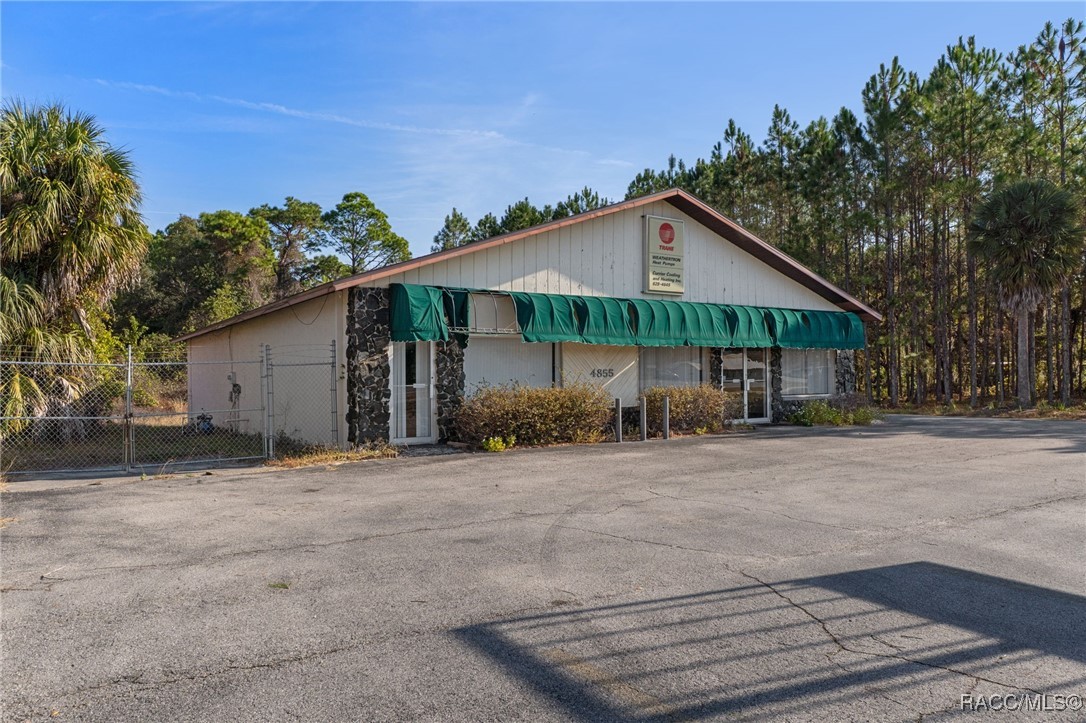 4855 S Suncoast Boulevard