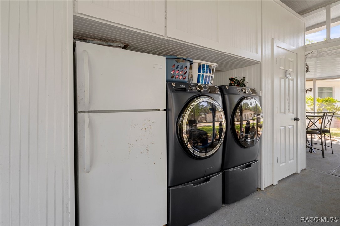 10990 W Seminole Place