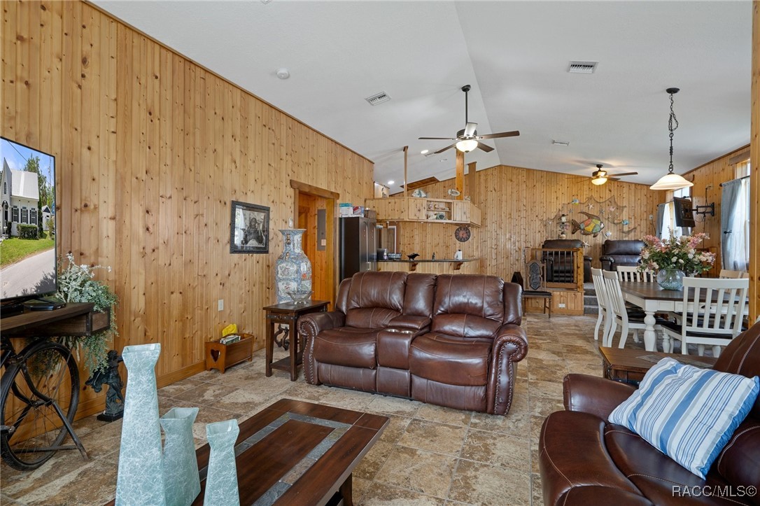 10990 W Seminole Place